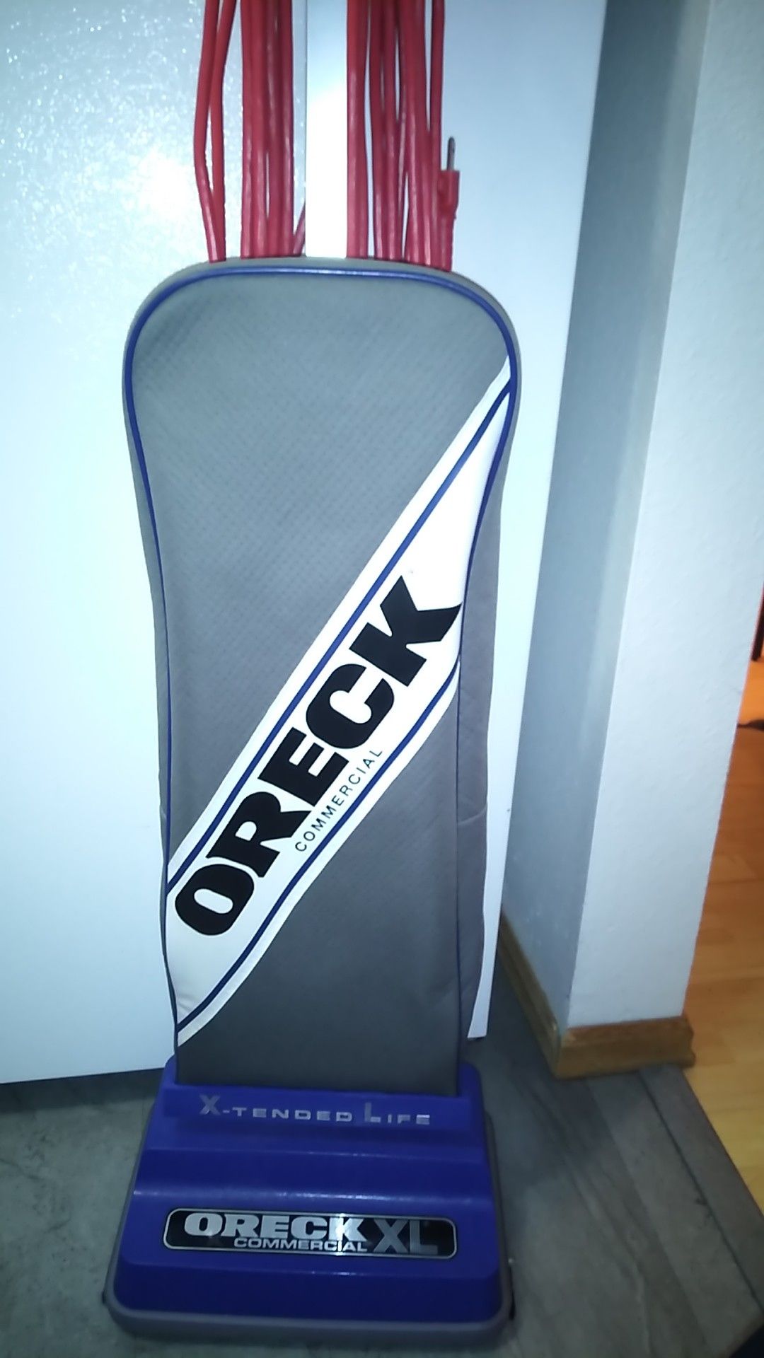 Oreck XL2100RHS XL Commercial Upright ft Vacuum