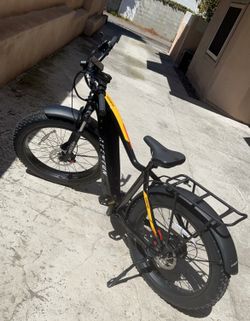 Aventon Adventure E-Bike 