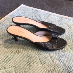 Pelle Moda Kitten Heels