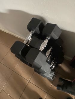 20lbs-40lbs Dumbells