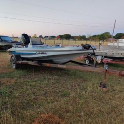 King Fisher Bass Boat 