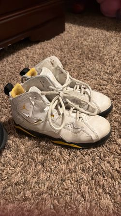 Kids shoes size 1