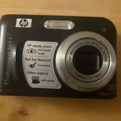 Hp Photosmart M447 Black W Silver trim