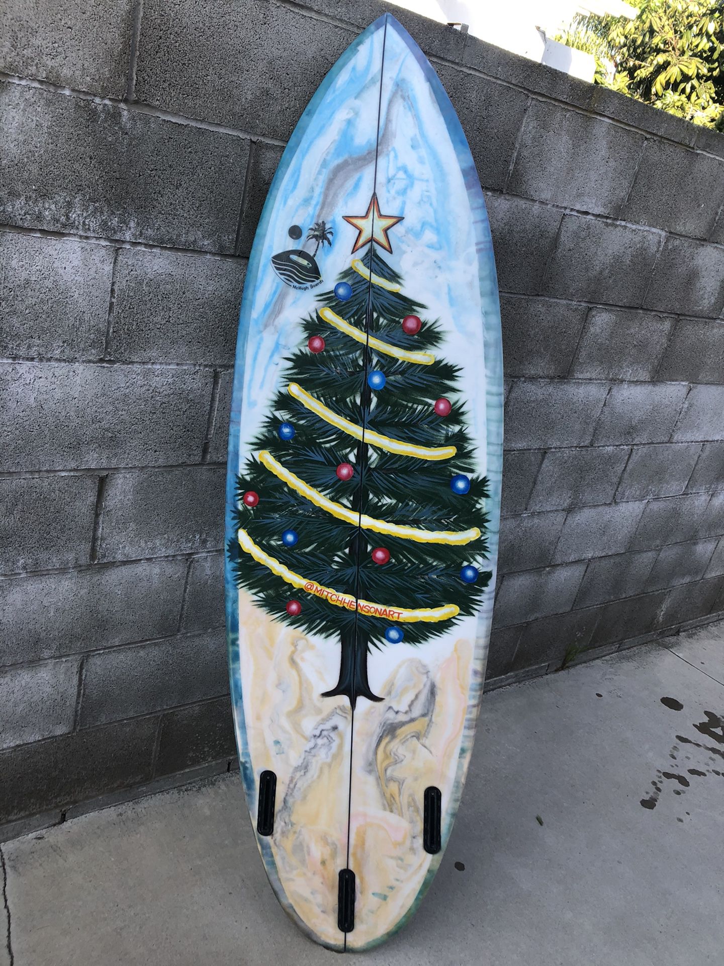5’11 Pin Tail Surfboard 33 Liters