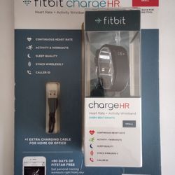 Fitbit Charge HR Small Heart Rate + Activity Wristband 