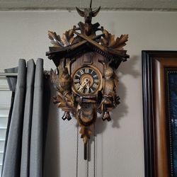 Black Forest German Cookoo (Working)