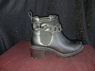 Steve Madden Black Boots Size 9