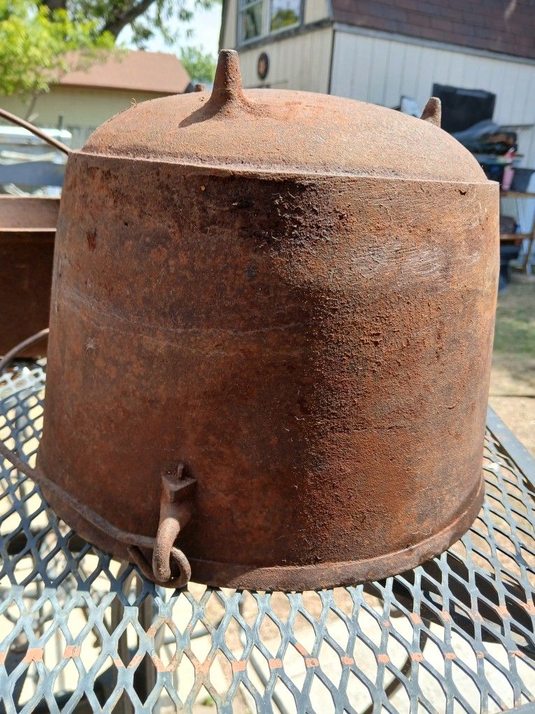 Cualdron Kettle Pots