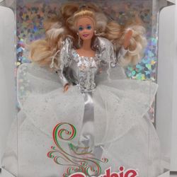 Brand New 1992 Happy Holidays, Special Edition  Barbie  Doll