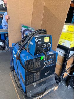 Miller CP302 and  S24 feeder system complete