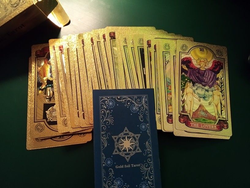 Quality Gold Leaf Tarot Cards With Pamphlet