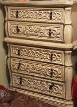 5 big drawers Beige Chess $95