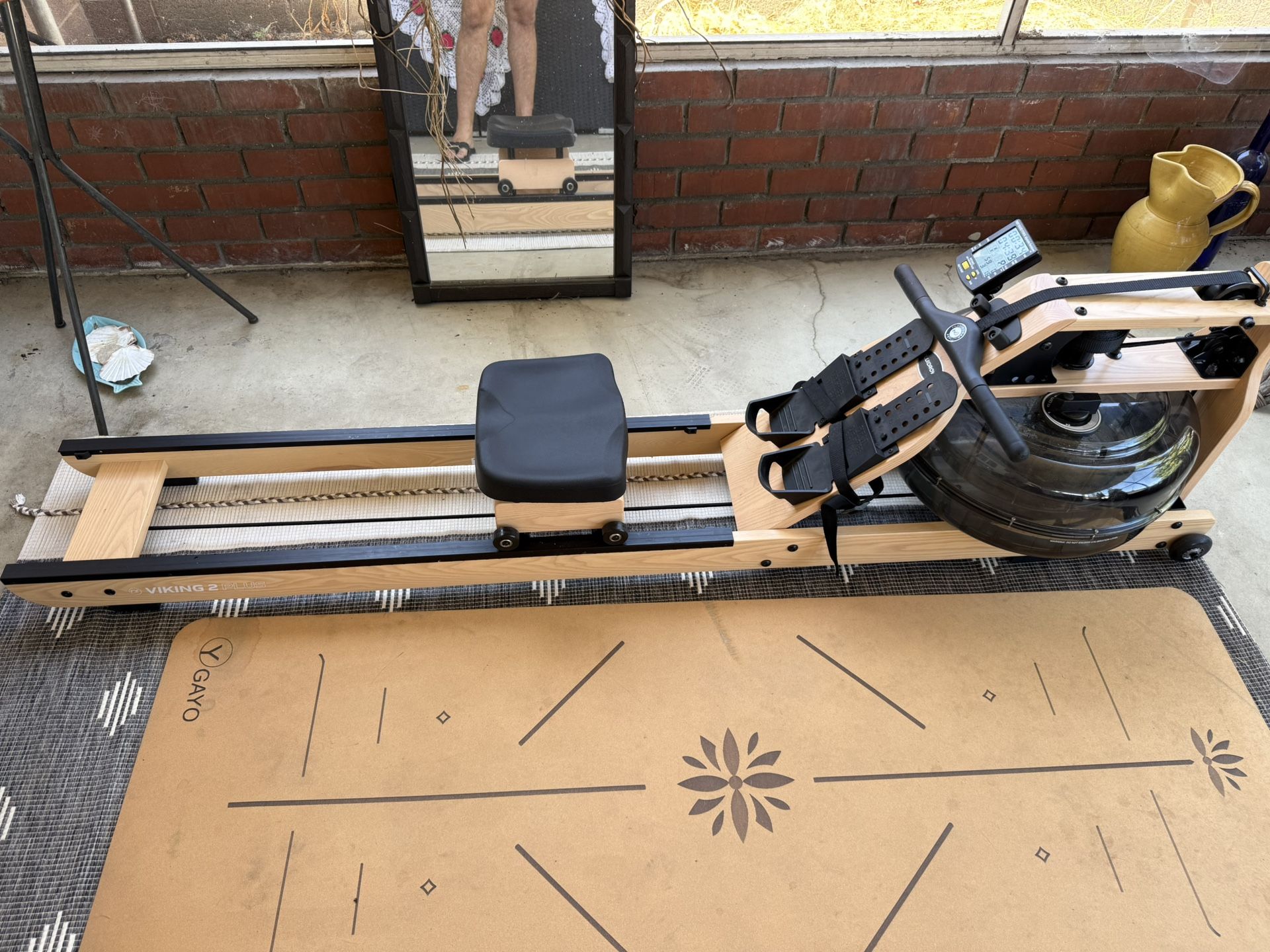 First Degree Fitness Viking 2 Fluid Rower Rowing Machine