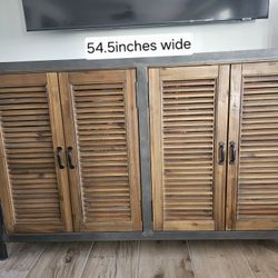 Buffet / Console Table