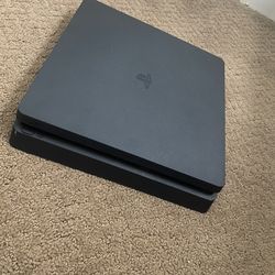 Ps4 slim 