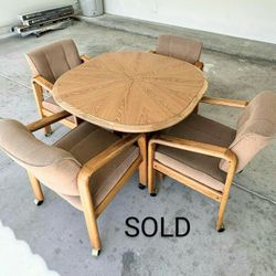Dining Room Table with 2 Table Extensions & 6 Rolling Upholstered Chairs - CASH ONLY,  PICKUP ONLY  
