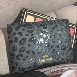 Tarte Maneater Palette Not Used With Box You Can Offer