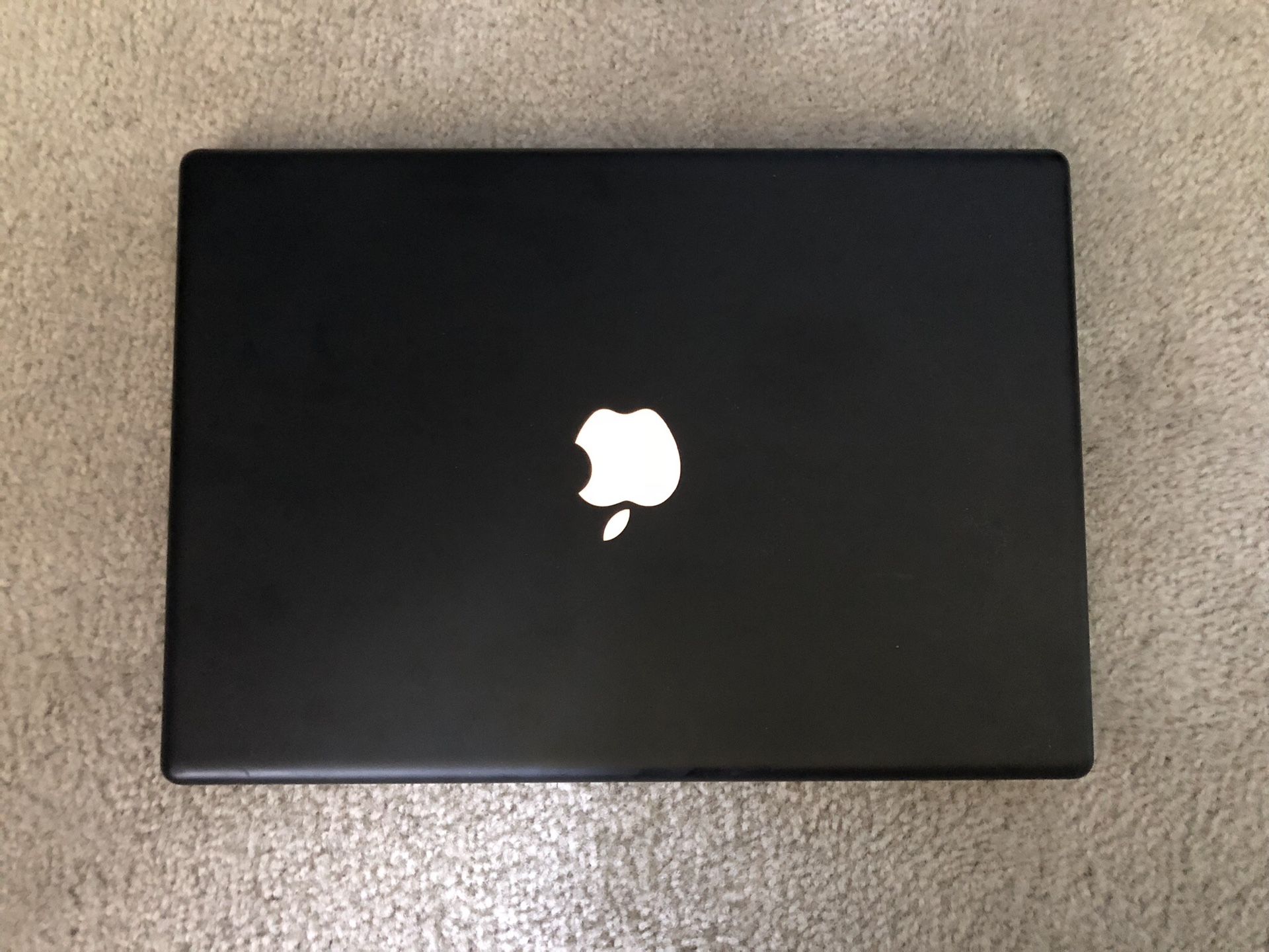 MacBook