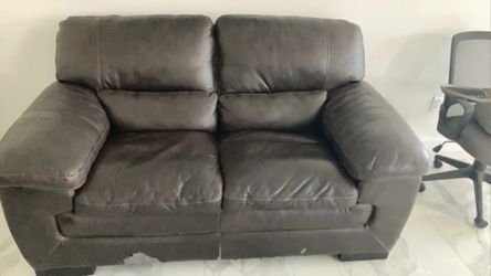 Sofa/ Couch Set