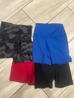 Shorts lot woman’s gym