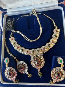 Beautiful jewelry set