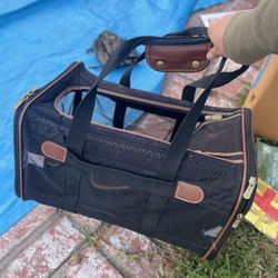 Sherpa since 1989 dog carrier