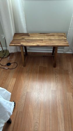 13.5 x 31.5 in bench