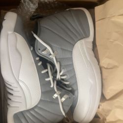 Jordan 12s 