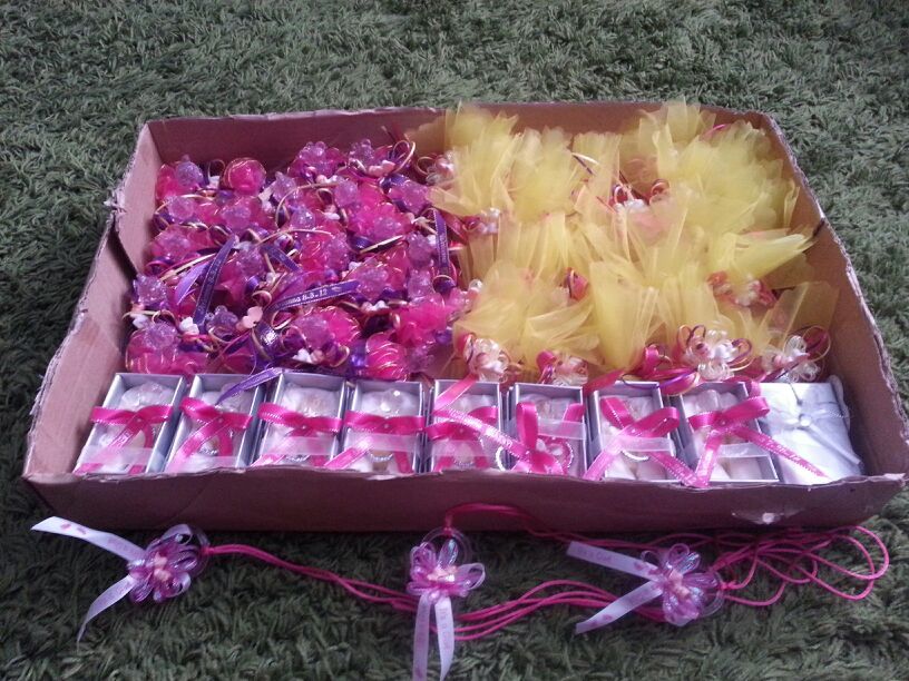 Box of Favors Made to Buy just change ribbon