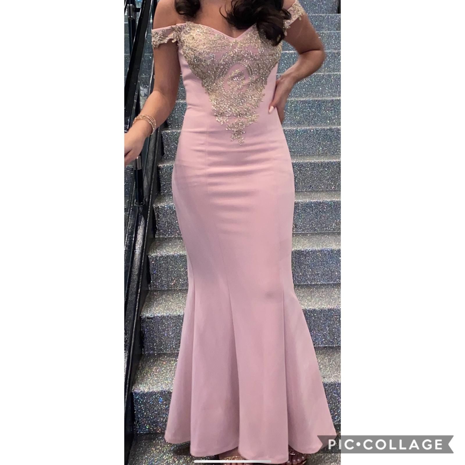 Beautiful dress, Rose gold, size is XS. only used once.