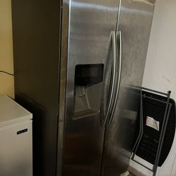 Samsung Refrigerator 