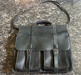 Messenger bag lap top case Kenneth Cole
