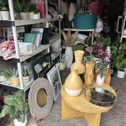 Home Deco Stager Clearance