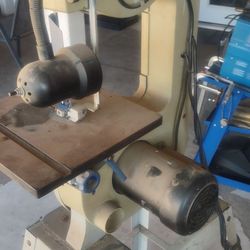 Delta band saw