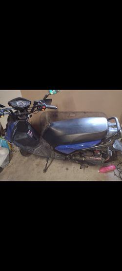 Chinese Scooter/Bike 50cc