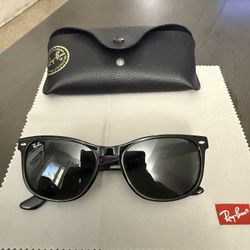 Ray-Ban Sunglasses