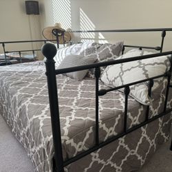 Black Metal Full Bed Frame with Mattress and pillows