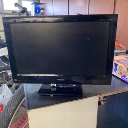 19" Hitachi LED LCD 720p HDTV