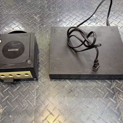 XBOX ONE X & GAMECUBE 