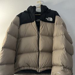 North Face 700 Puffer