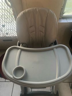 Graco High Chair 5 in 1 – Like New