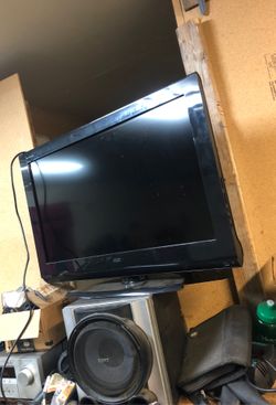 32” tv (no remote)
