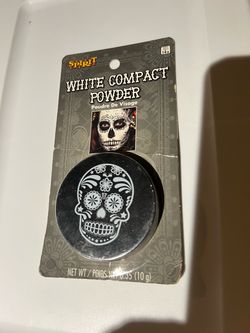 Skeleton White Face Powder