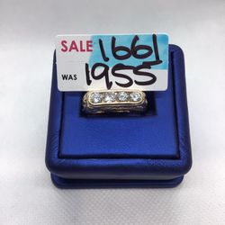 14k Nugget Style Diamond Ring