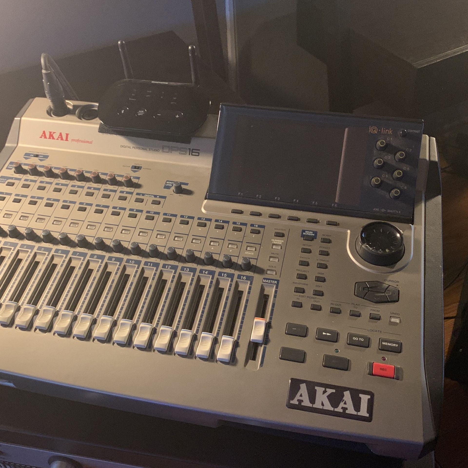 Akai DPS 16