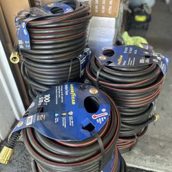 Goodyear Premium Rubber Water Hose 100ft 5/8in MAXLite