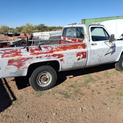 1985 Chevy 4x4 Truck