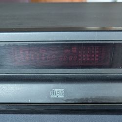 Kenwood 5 Disc CD Player