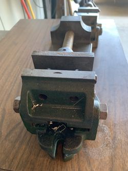 2 1/2 Heavy Duty Adjustible Angular Vice
