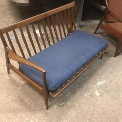 Mid Century Modern Chairs Set 